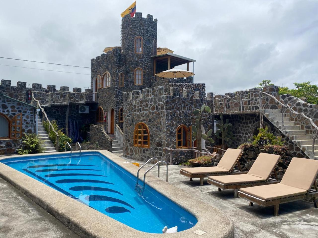 La Fortaleza De Haro Puerto Ayora  Exterior photo